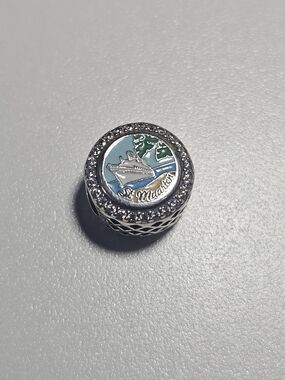 Pandora St. Maarten the Friendly Island Exclusive Charm